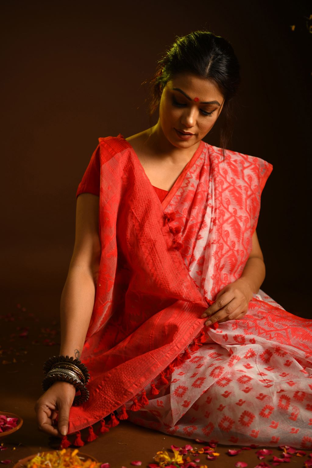 Blue Muslin Jamdani Saree with White Buttis main image 1